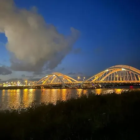 Wheelhouse Euphrate Houseboat 3*