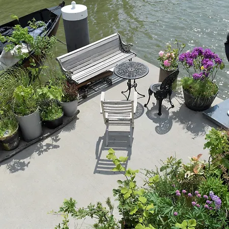 Wheelhouse Euphrate Houseboat Amsterdam