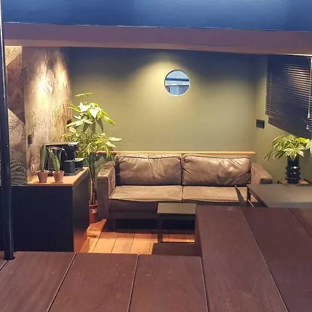 Wheelhouse Euphrate Houseboat Amsterdam