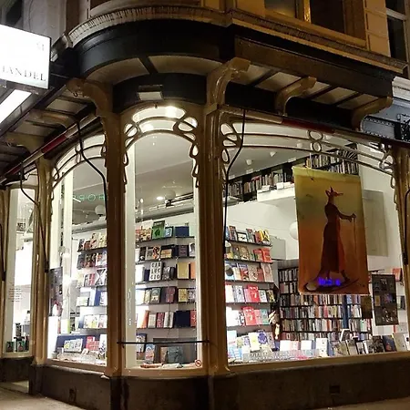 Wheelhouse Euphrate Houseboat 3* アムステルダム